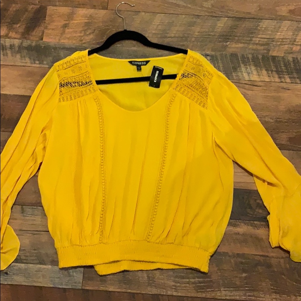 Yellow top - Picture 4 of 4